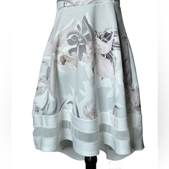 Quiz Pale Mint Green Scuba Fit & Flare Hi/Low Floral Swing Dress (Size: 4) - Picture 7 of 16